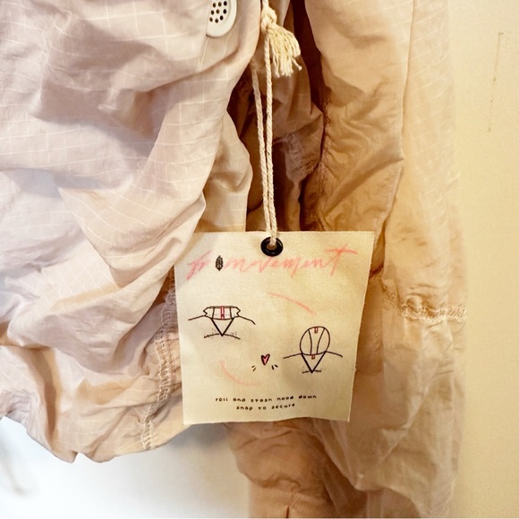 Free People Happy Camper Pullover - Picture 8 of 8